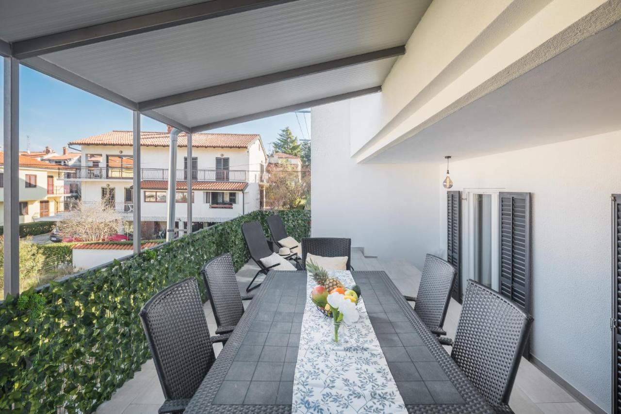 Apartment Sea Pearl Porec Exterior photo